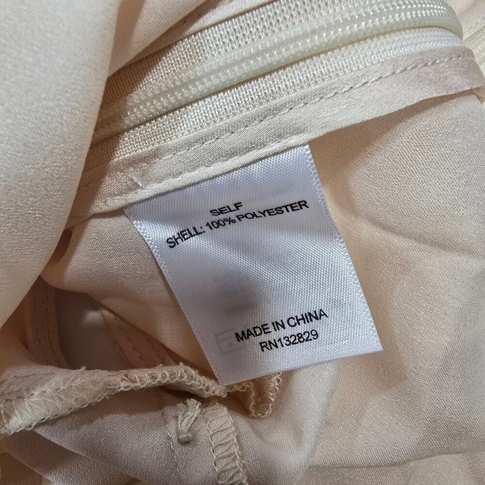 LPA Lara Top in Champagne Medium - Picture 9 of 13